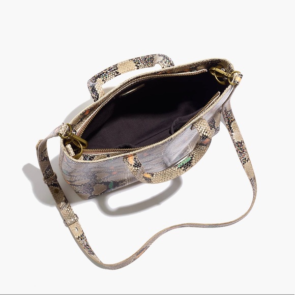 Madewell Transport Crossbody Snake Zip Top New - Picture 3 of 12